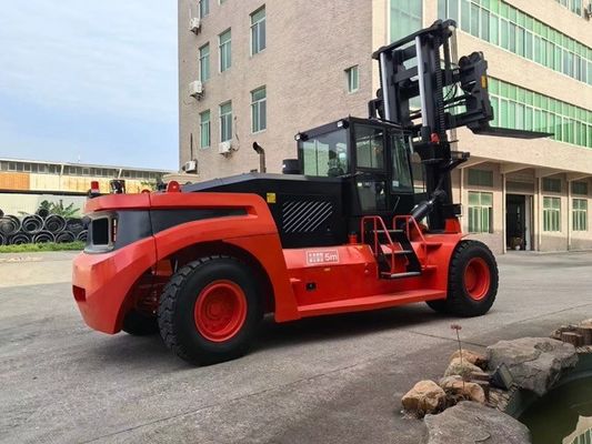 Turuncu Kırmızı Ağır Hizmet Tipi Forklift Hidrolik Şanzıman Ön veya Arka Tekerlekten Yönlendirme Tipi Depo Operasyonları için
