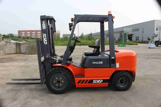 OPS / ORS Koltuklu Hidrolik Dizel Forklift Anma Kapasitesi 3500Kgs