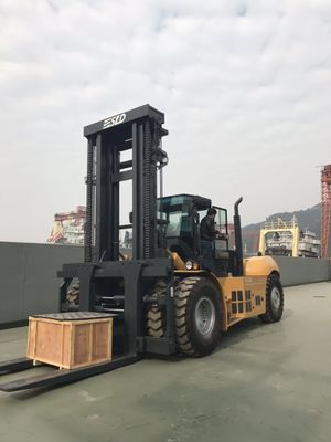 Mekanik Çok Yönlü 28 Ton Ağır Kaldırma Forklift Kaldırıcı