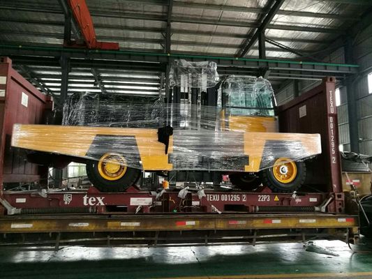 FDS100 Yan Yükleyici Forklift