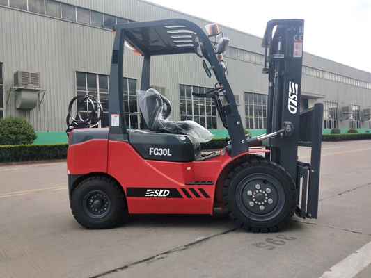 3000mm 6k 3t Çift Yakıtlı Benzinli LPG Forklift Makinesi