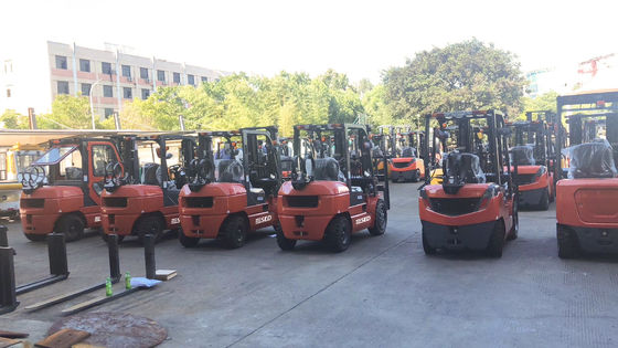 3 Ton Cpcd30 FY30 Denge Ağırlıklı Benzinli LPG Forklift