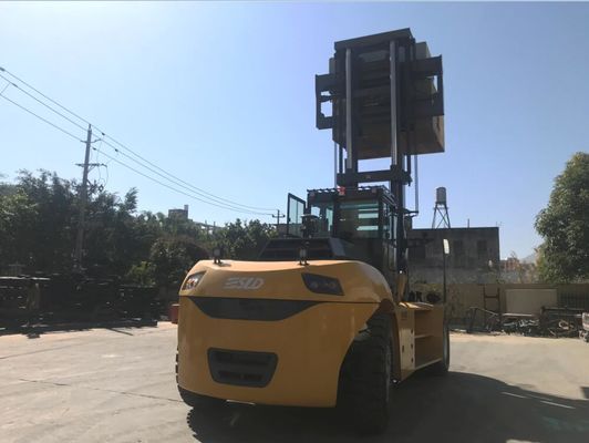 SLD Ağır Hizmet Dizel Powered Forklift FD250 FD300 4000mm Kaldırma Yüksekliği