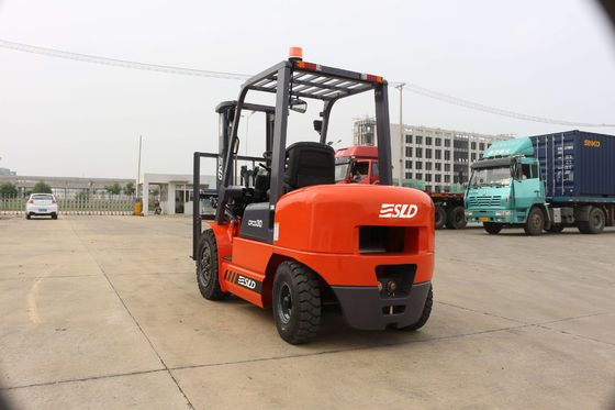 ISUZU / MITSUBISHI Motorlu FD30 3000kgs Dizel Forklift