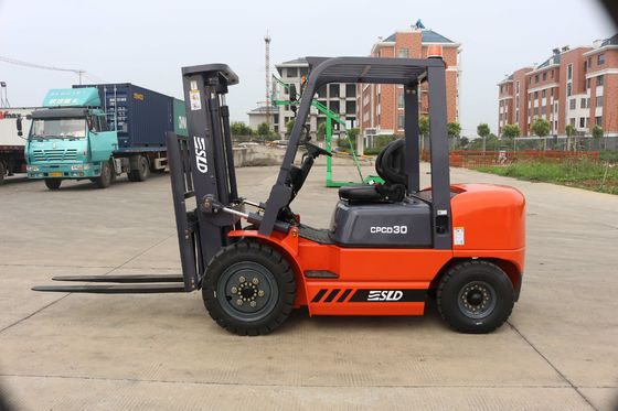 ISUZU / MITSUBISHI Motorlu FD30 3000kgs Dizel Forklift