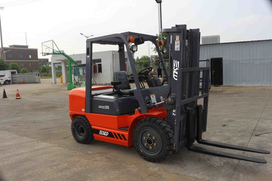 3.5 Ton Dizel Forklift İki Aşamalı Serbest Kaldırma Direk 3m Geniş Görüş