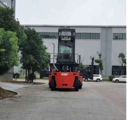 Cummins QSB6.7 Motor Esnek 20ft 40ft 3 Katman İstifleme İçin Boş Konteyner Yükleyici