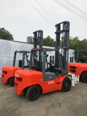 Balya Kelepçeli CPCD40 Dizel Motorlu Forklift