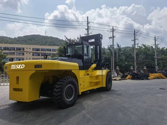 CUMMINS Motorlu ve Kessler Tahrik Dingilli 42 Ton Ağır Hizmet Forklifti