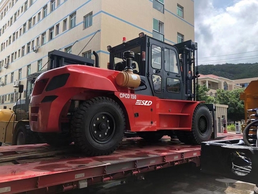 15T Yüklü CPCD150 Endüstriyel Forklift