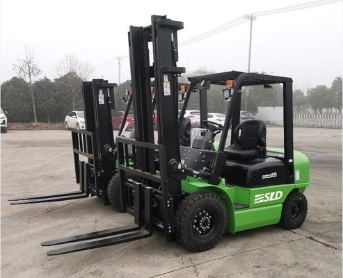 Alçak Direk 3m / Yüksek Direk 5m 2.5 Ton Dizel Forklift