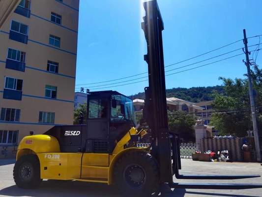 20 Ton Dizel Forklift FD200 Nominal Yük 20000kgs Yüksek Direk Kaldırma Yüksekliği 8000mm
